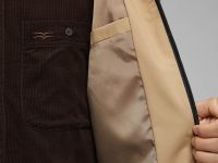 Ветровка с капюшоном