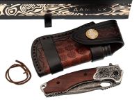 Складной нож Витязь, сталь дамаск, рукоять дерево, художественное травление