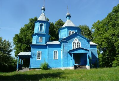 Никольская церковь (деревянная) с интерьером