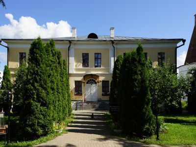 Корпус братский старый (певческий)