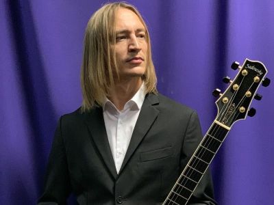 Держи пять с Александром Папием!