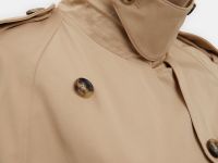 Двубортный тренч с рукавом реглан