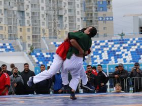 В Якутске стартовали соревнования по борьбе корэш и мас-рестлингу в рамках федерального Сабантуя