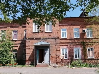 Корпус красный