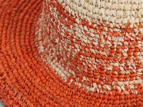 Шляпа плетеная