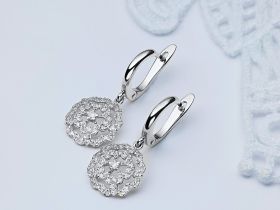 Серьги из белого золота с бриллиантами э0901сг04202837
