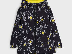 Куртка текстильная с полиуретановым покрытием для девочек (ветровка)