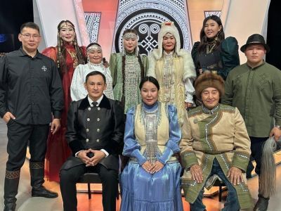 10 исполнителей выступят в телевизионном конкурсе «Олонхо-баттл»
