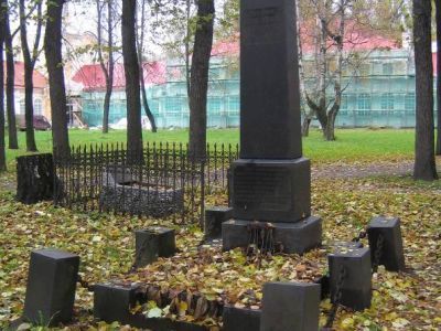 Могила Марра Н.Я. (1864-1934), лингвиста и археолога