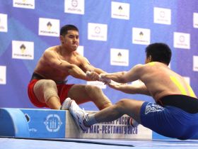 Мас-рестлеры Якутии прошли в финал чемпионата России