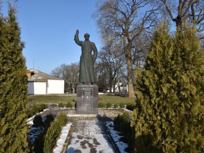 Памятный знак в честь М.В. Фрунзе