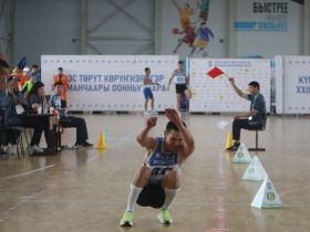 Игры Манчаары. Верхневилюйцы намерены удержать лидерство по северному многоборью