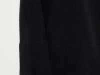 Джемпер свободного силуэта с широкими рукавами