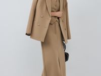 Жилет из поливискозы, Бежевый