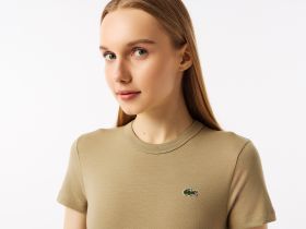 Женская хлопковая футболка Lacoste классического приталенного кроя