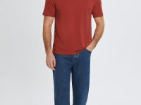 Базовая футболка