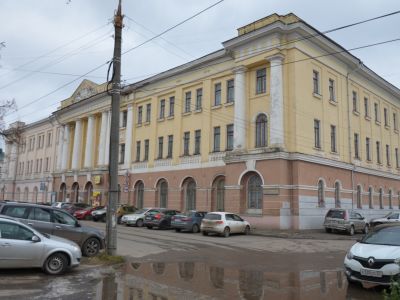 Здание ДК Профсоюзов