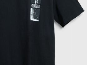 Футболка с принтом, Черный