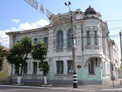 Городская усадьба Сыромятниковых