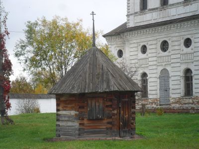 Надкладезная часовня