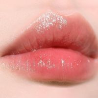 Увлажняющий тинт с глянцевым финишем hince Mood Enhancer Water Liquid Glow W011 Blushed