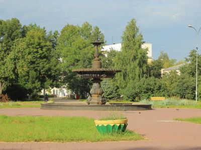 Чугунный фонтан