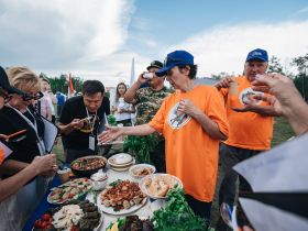 Фоторепортаж с фестиваля-конкурса «Полевая кухня» в Якутске