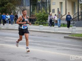 Чемпионом России на 100 км в Якутске стал Валерий Лукин