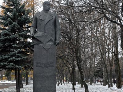 Памятник Толбухину Ф.И.