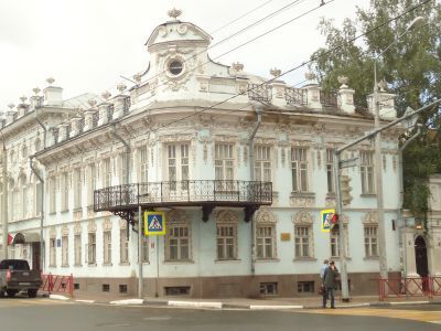 Дом Донцовых