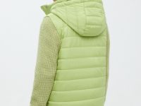 Утепленная куртка с вязаными рукавами