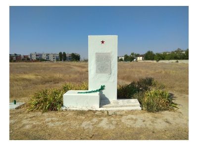 Братская могила советских воинов, погибших в период Сталинградской битвы