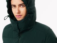 Женская короткая куртка Lacoste с капюшоном