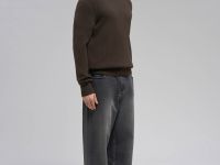 Джемпер прямого силуэта с добавлением шерсти