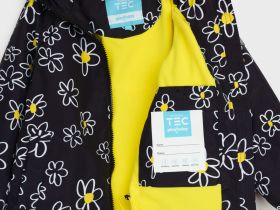 Куртка текстильная с полиуретановым покрытием для девочек (ветровка)