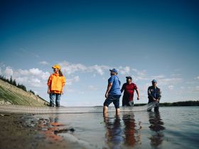 «Полиметалл» выпустил в Лену 40 000 мальков краснокнижного сибирского осетра