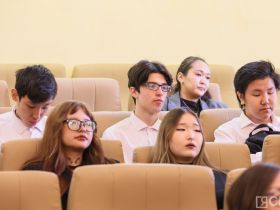 В Якутии чествовали легенду связи: Николаю Николаеву исполнилось 90 лет