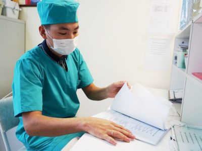 100 врачей и фельдшеров привлекут в сельские и отдаленные районы Якутии