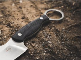 Нож с фиксированным клинком Boker Accomplice, сталь D2, рукоять G10, черный