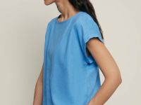 Блузка с коротким рукавом и добавлением льна