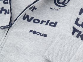 Толстовка на молнии для мальчика