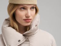 Куртка с искусственным утеплителем и водоотталкива