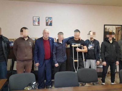 В администрации Алдана организовали встречу с участниками спецоперации