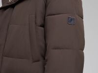 Однобортное пальто с капюшоном