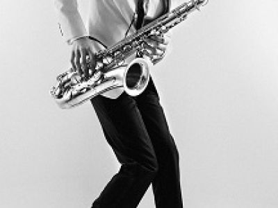2x2 Saxophone Quartet и Яна Дельмас. Джаз на сцене Noisy River