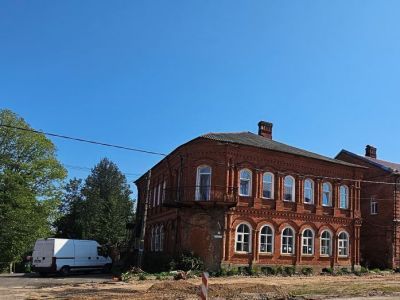 Здание, в котором формировались партизанские отряды