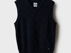 Жилет трикотажный для мальчиков