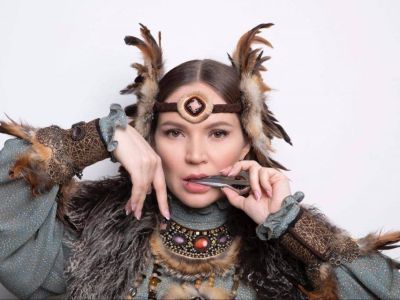 Якутская исполнительница этномузыки Олена УУТАй выступит на фестивале «Таврида.АРТ»