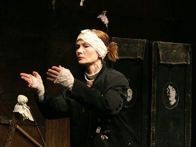 Билеты на Вчера наступило внезапно. Винни-Пух, или Прощай, Битлз (Около дома Станиславского) / Театр | Афиша | ИнфоТаймс