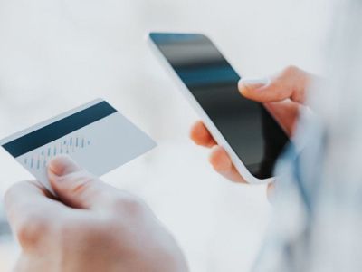 Никогда не разговаривайте с незнакомцами: МВД предупредило о новых способах мошенничества